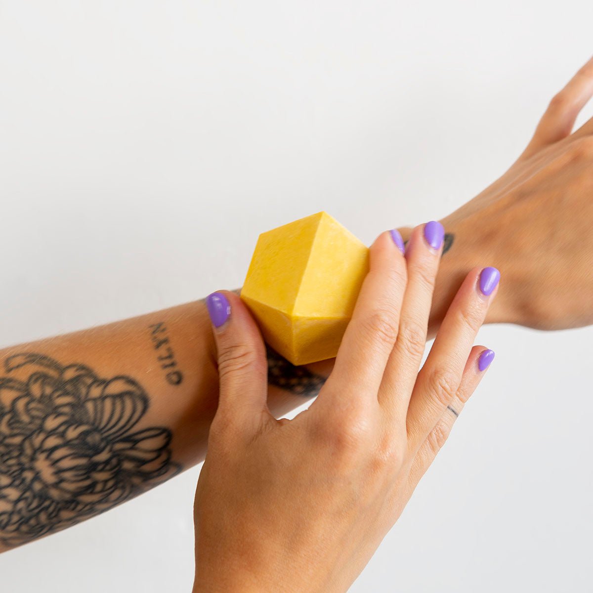 Tuhé tělové máslo Solidu CalmENDULA - UloveU.shop